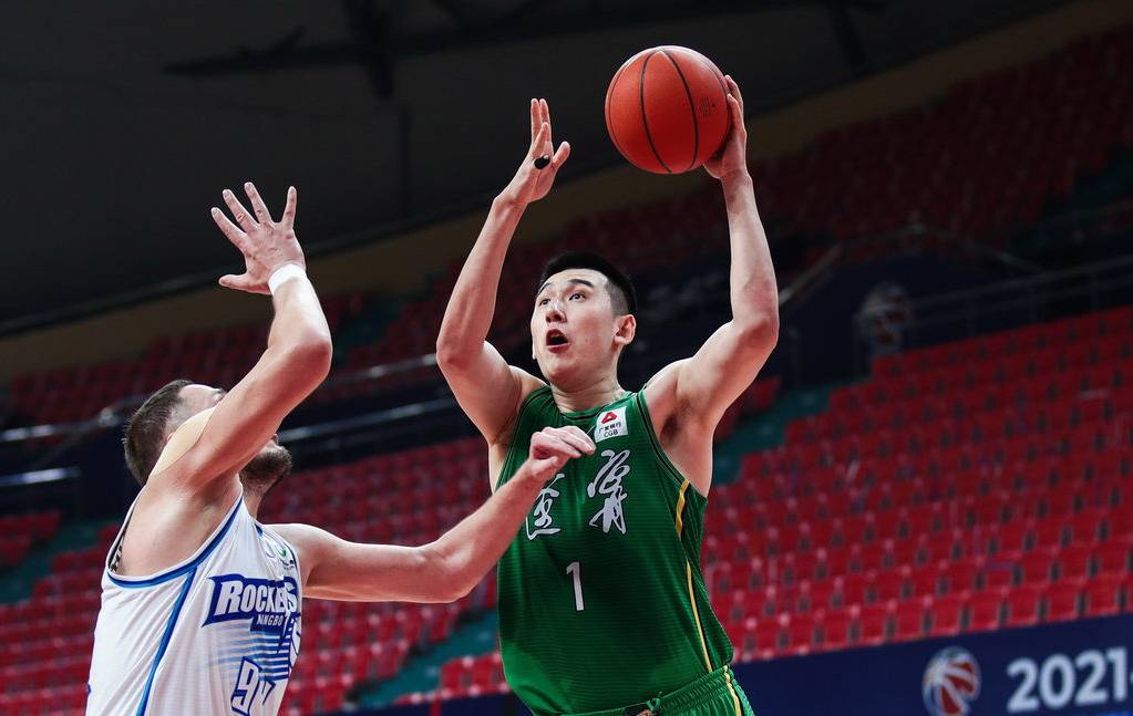 包含广州队抢七大战惊险本菲卡,赵继伟砍下25记关键球,全场沸腾的词条 包含广州队抢七大战惊险本菲卡,赵继伟砍下25记关键球,全场沸腾的词条